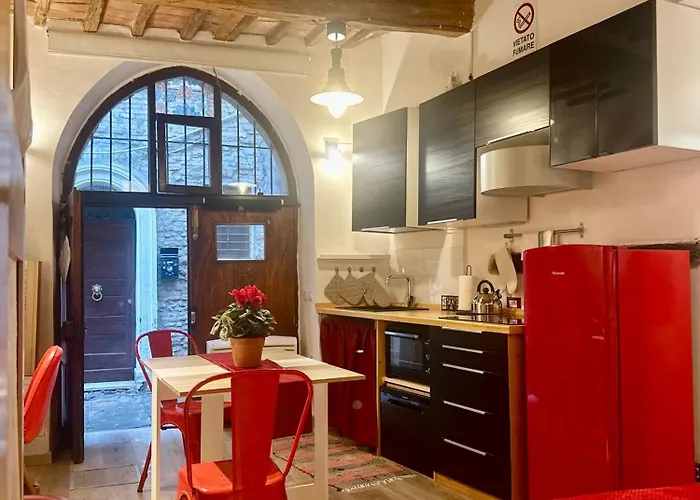 公寓 Natural Red Passion In Downtown