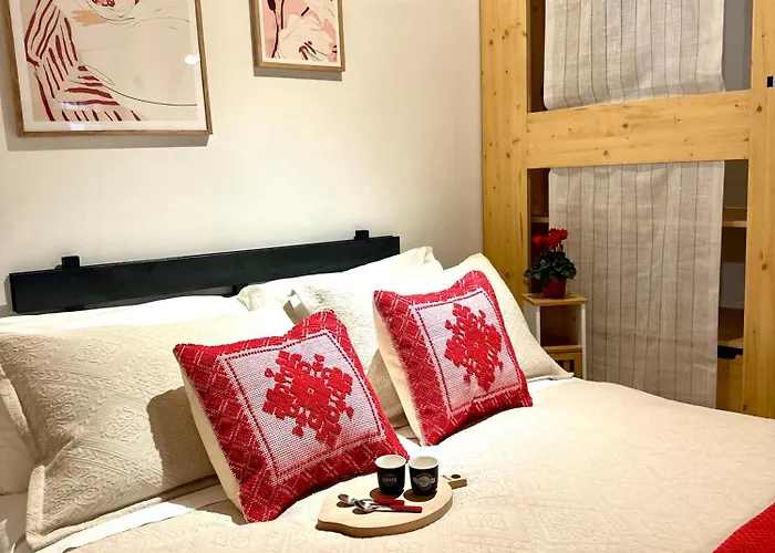 公寓 Natural Red Passion In Downtown 佩鲁贾