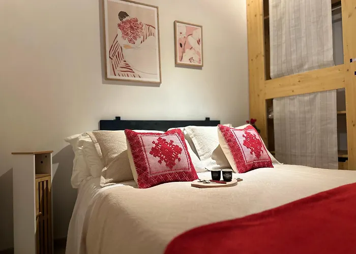 Natural Red Passion In Downtown 公寓 *