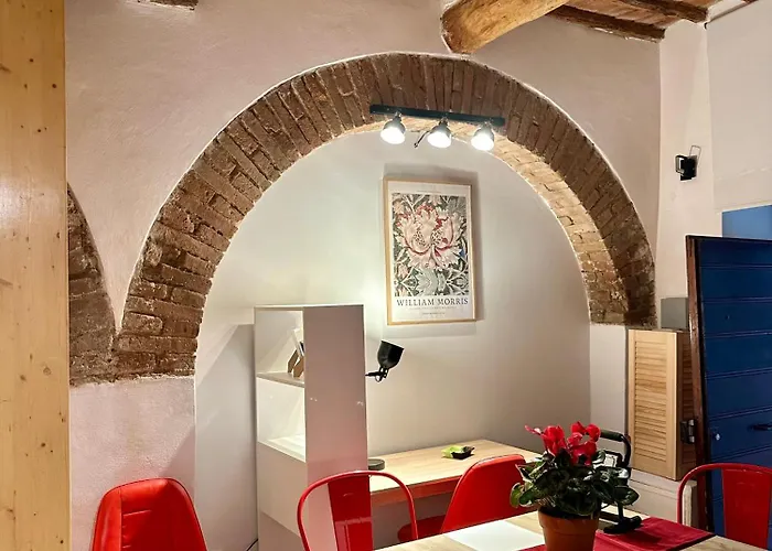 公寓 Natural Red Passion In Downtown