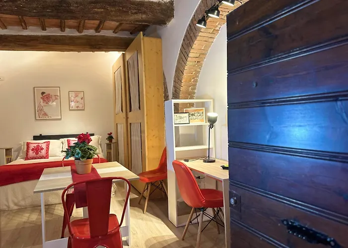 公寓 Natural Red Passion In Downtown